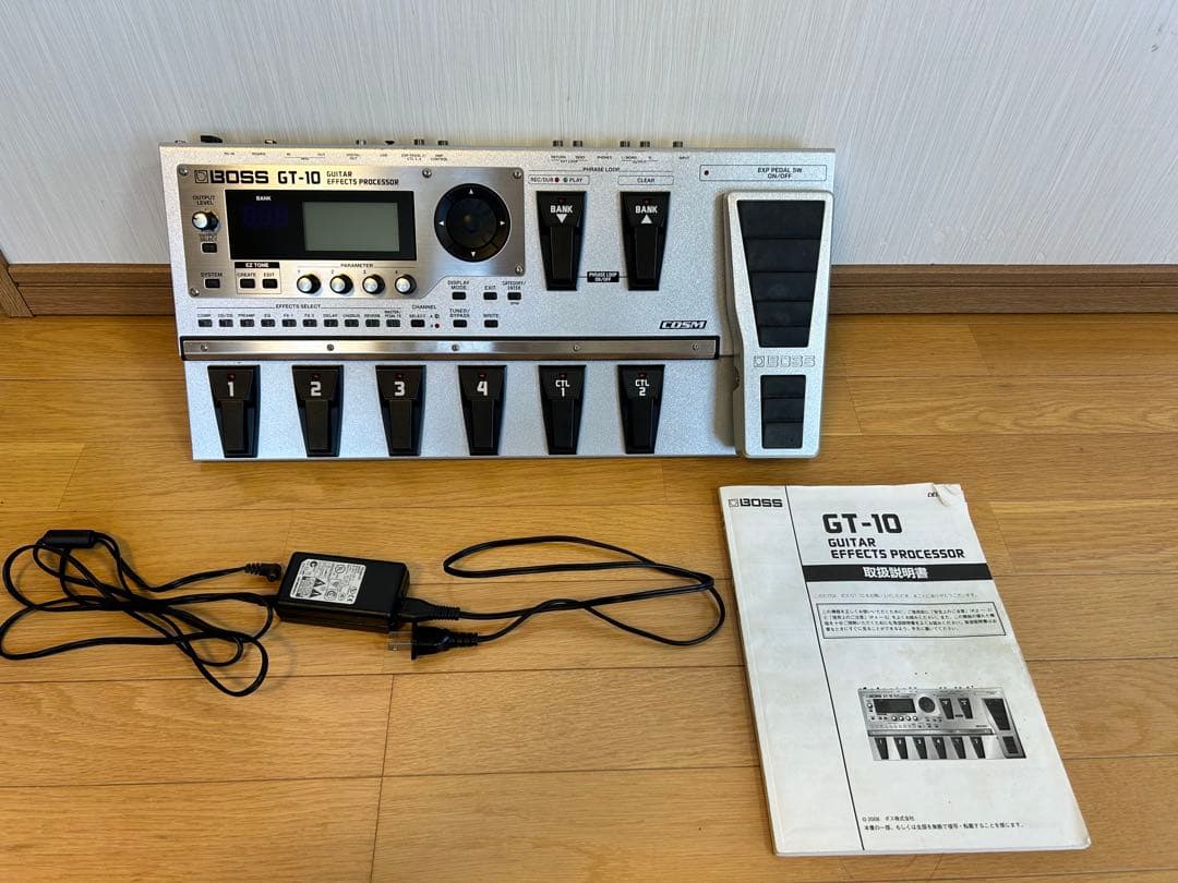 BOSS GT-10 ギターエフェクトプロセッサー