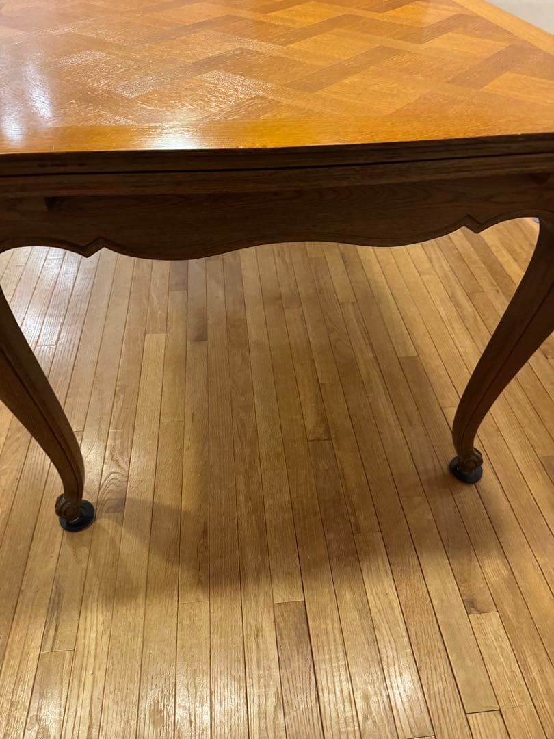 フランスアンティークダイニングテーブル