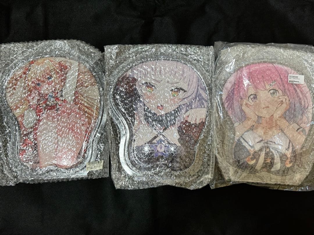 赤井はあと 紫咲シオン 姫森ルーナ マウスパッドセット