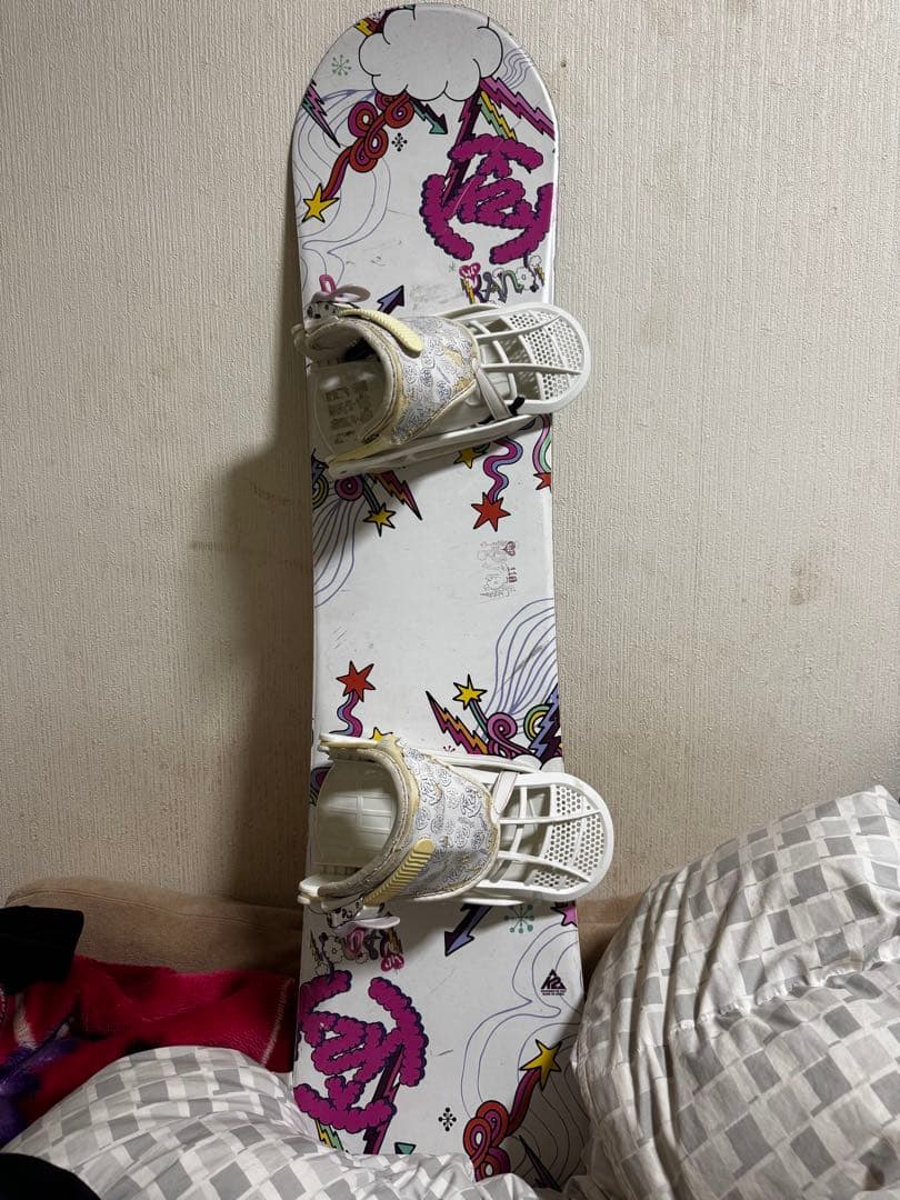 フリースタイルスノーボード カラフルデザイン