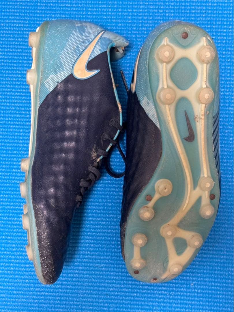 youzhijiexiaochuan 　 NIKE スパイクまとめ売り