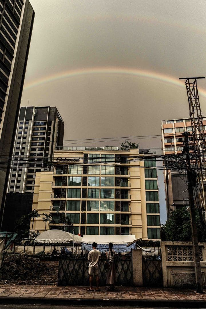 保証期間中　RICOH GR III ←付属品多数　ショット数4404 リコー