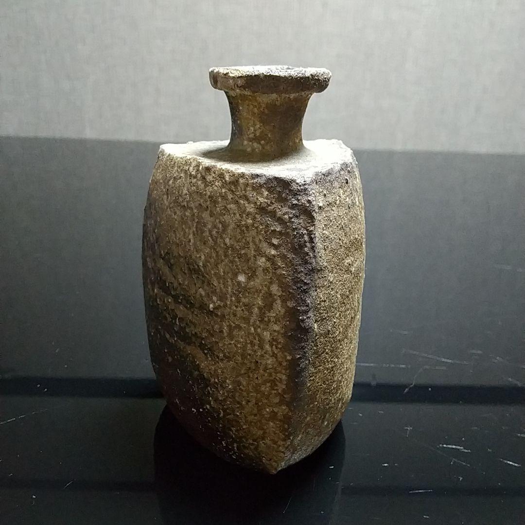 【備前焼 徳利①】Bizen ware sake bottle ( 送料無料！)