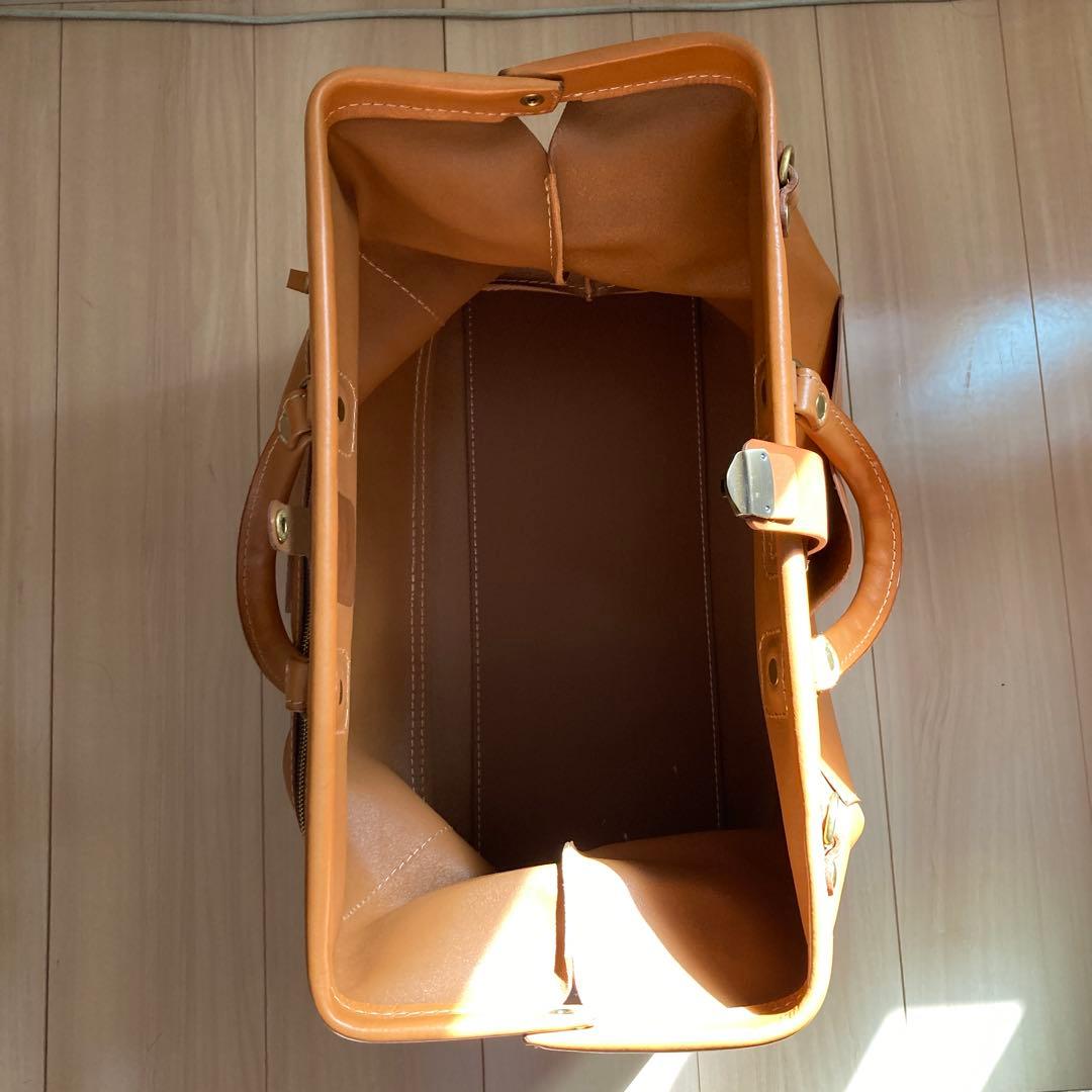 Herz 錠前タイプボストンバッグLサイズ　V-30