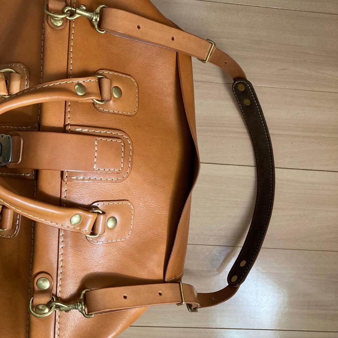 Herz 錠前タイプボストンバッグLサイズ　V-30