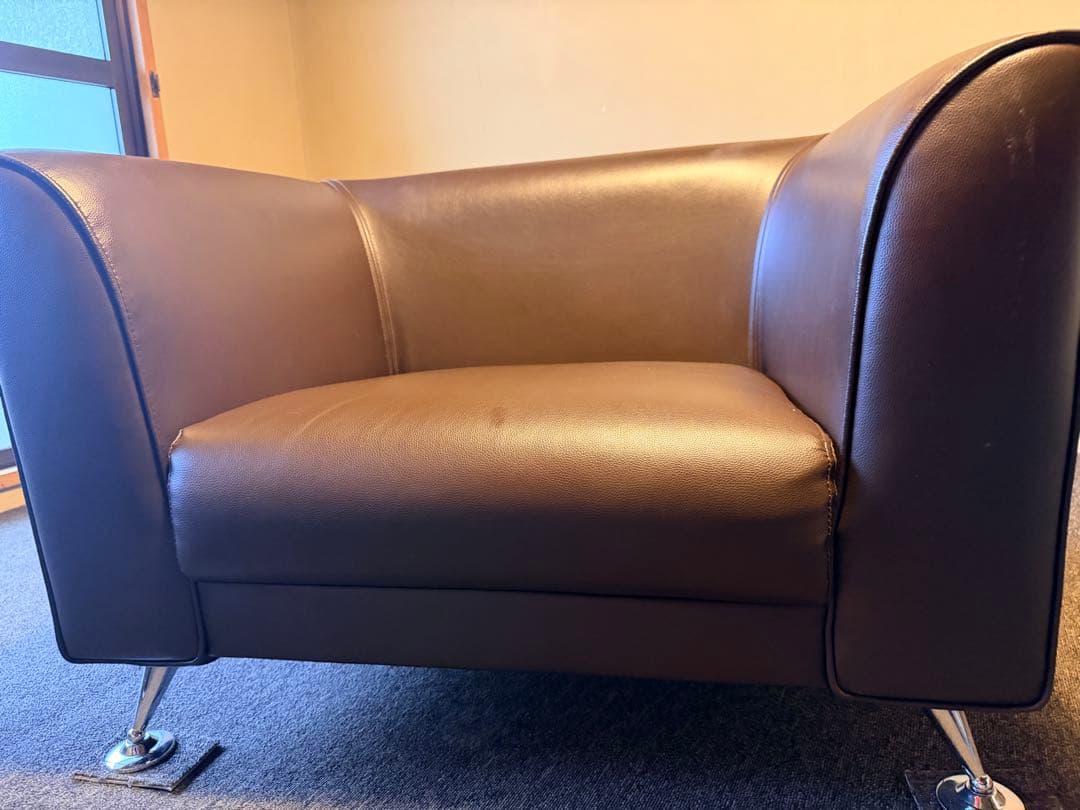 ブラウン アームチェア 合成皮革 メタル脚