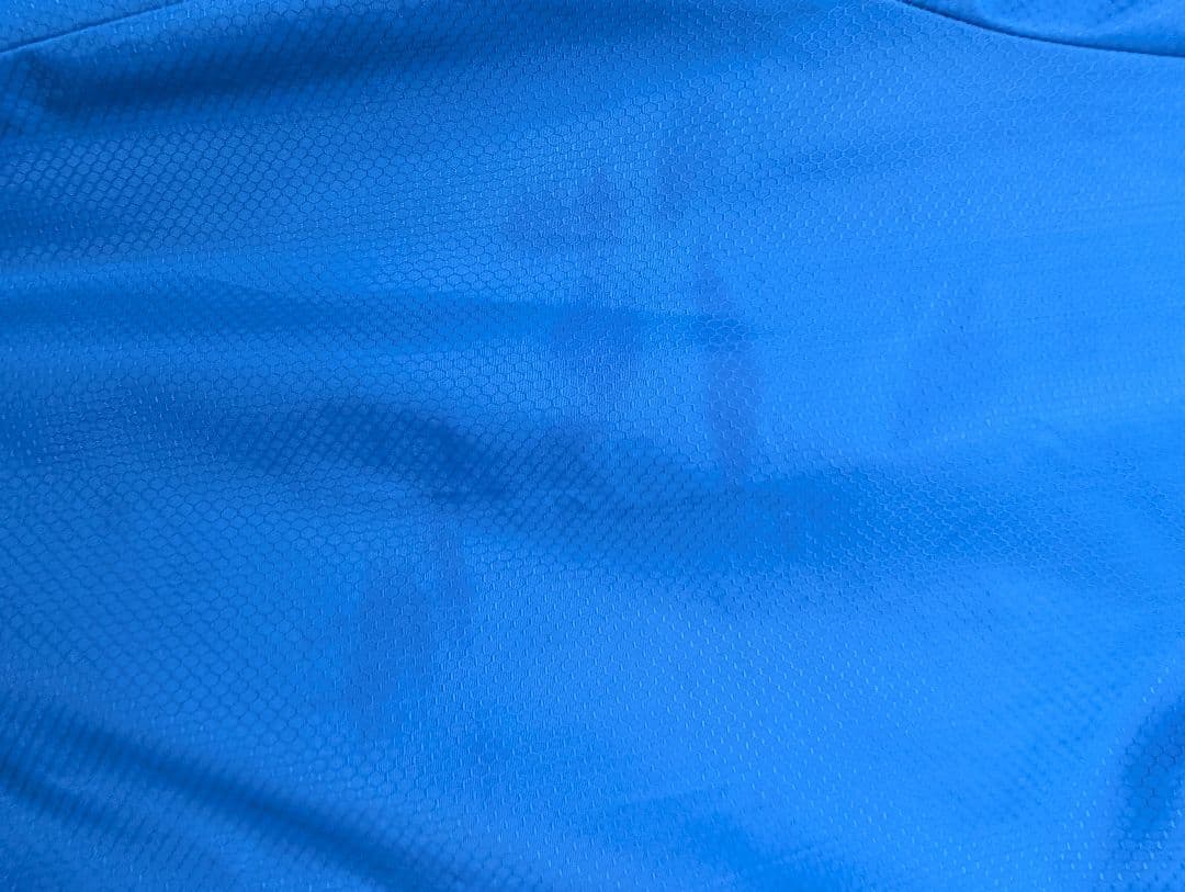 アシックス ウィンドブレーカー 山梨学院大学