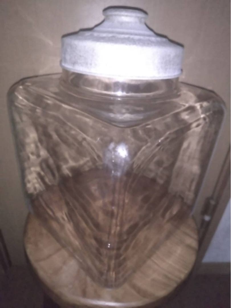 大型透明ガラス瓶（アンティーク）
