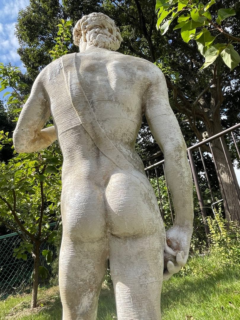 ダビデ像(ミケランジェロ)高さ:60 cm