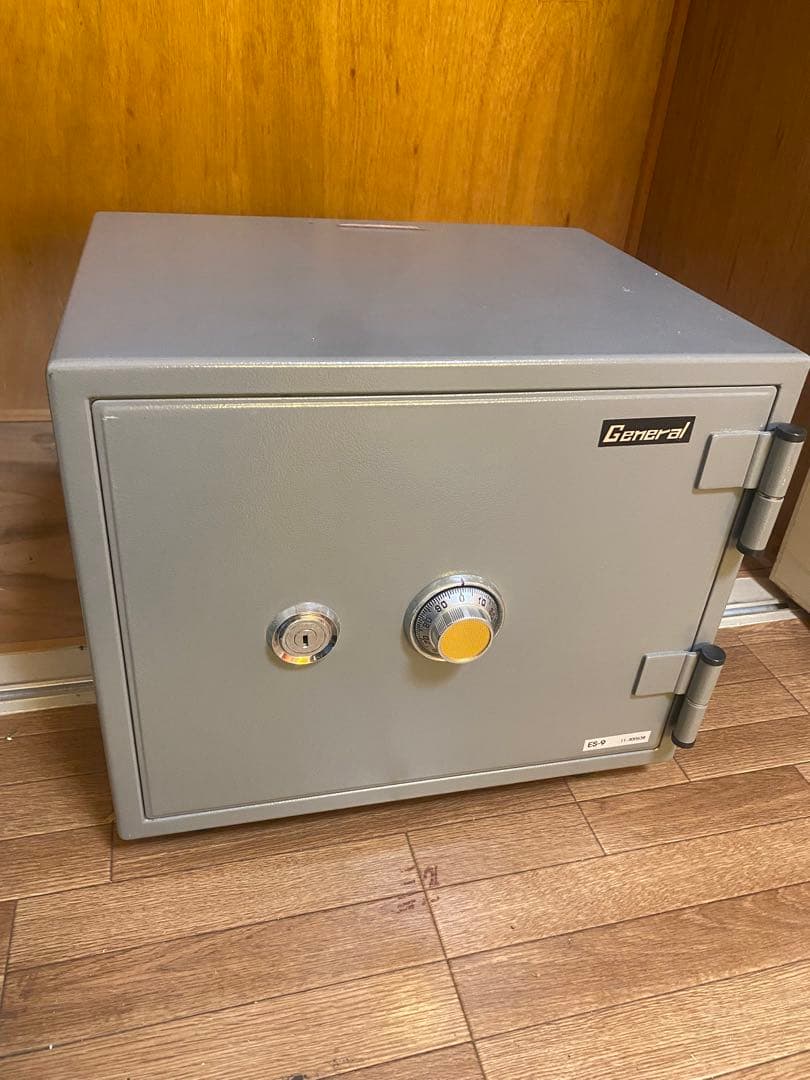 General 耐火金庫 エーコー ダイヤル式　es-9 京都府京田辺市引き取り