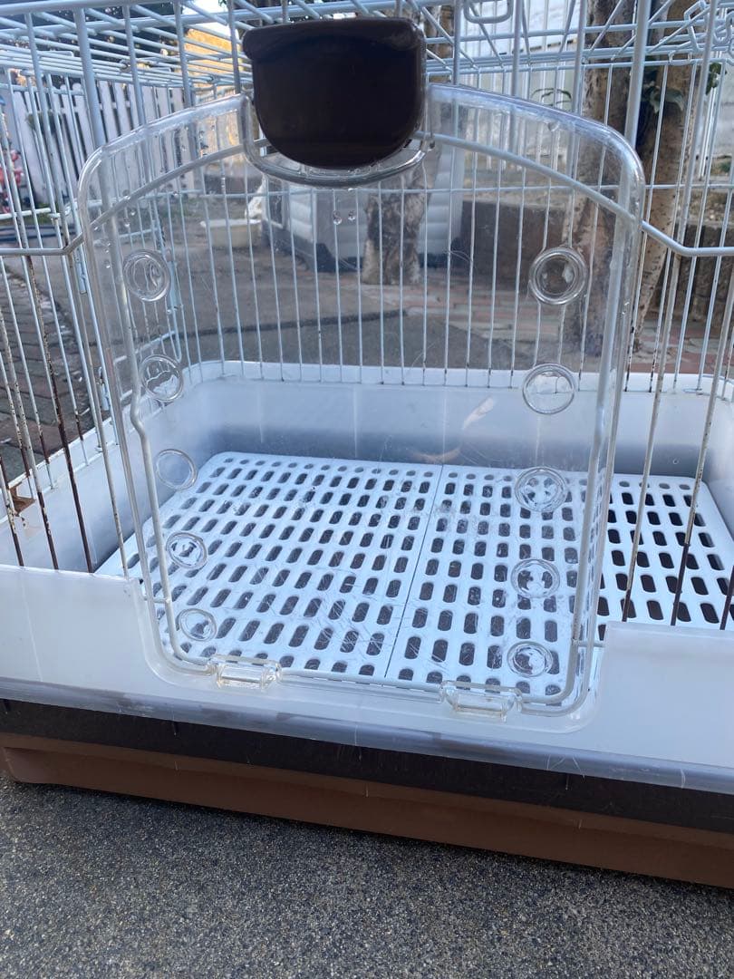 小動物用ケージドアとトレイ