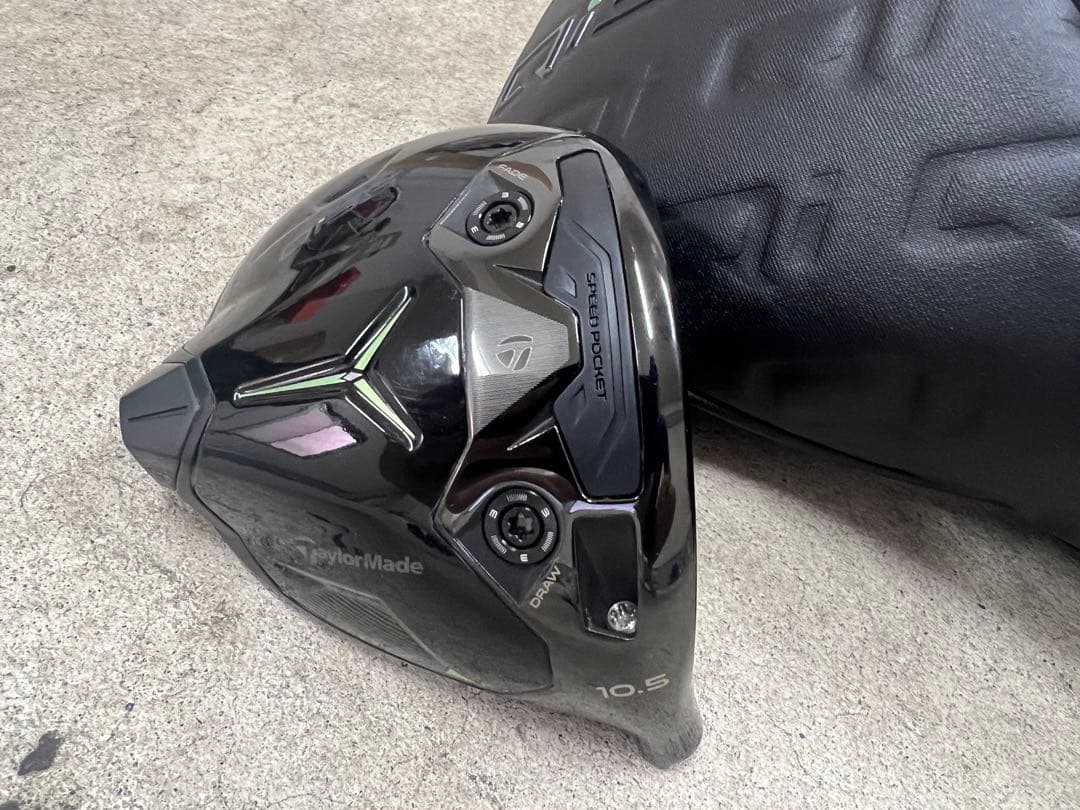 TaylorMade ドライバー Qi35 LS ブラック10.5度