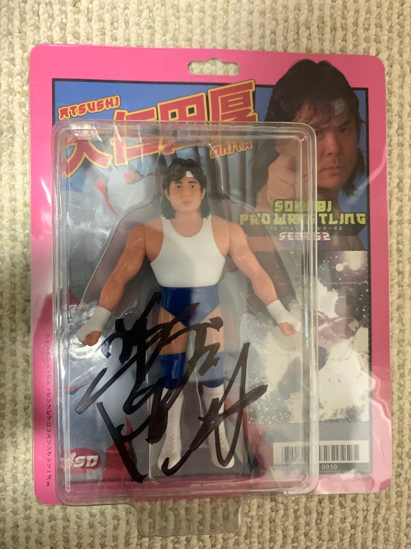 大仁田厚　直筆サイン　フィギュア　プロレス