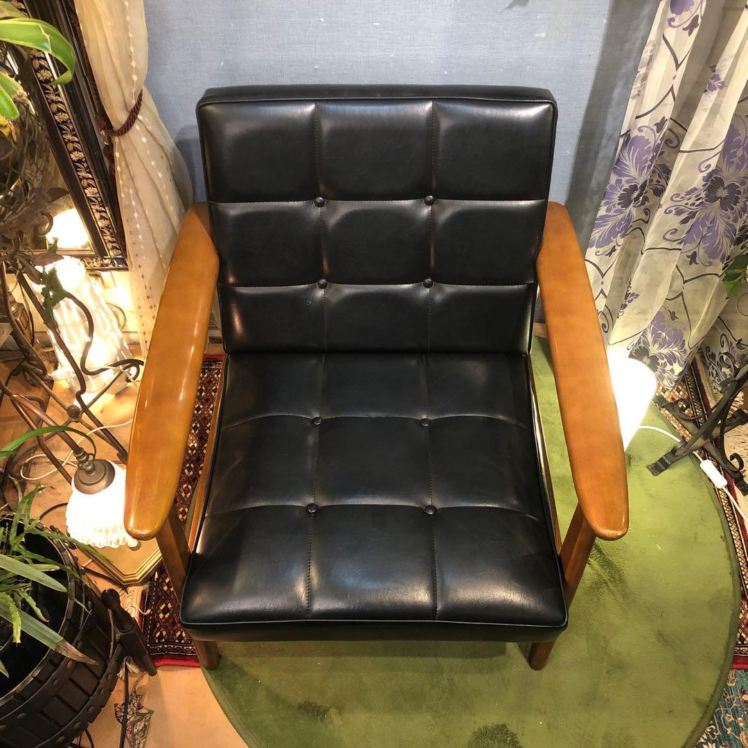 リ*中様 B class カリモク1シーター チェア　ソファー レトロ ブラック