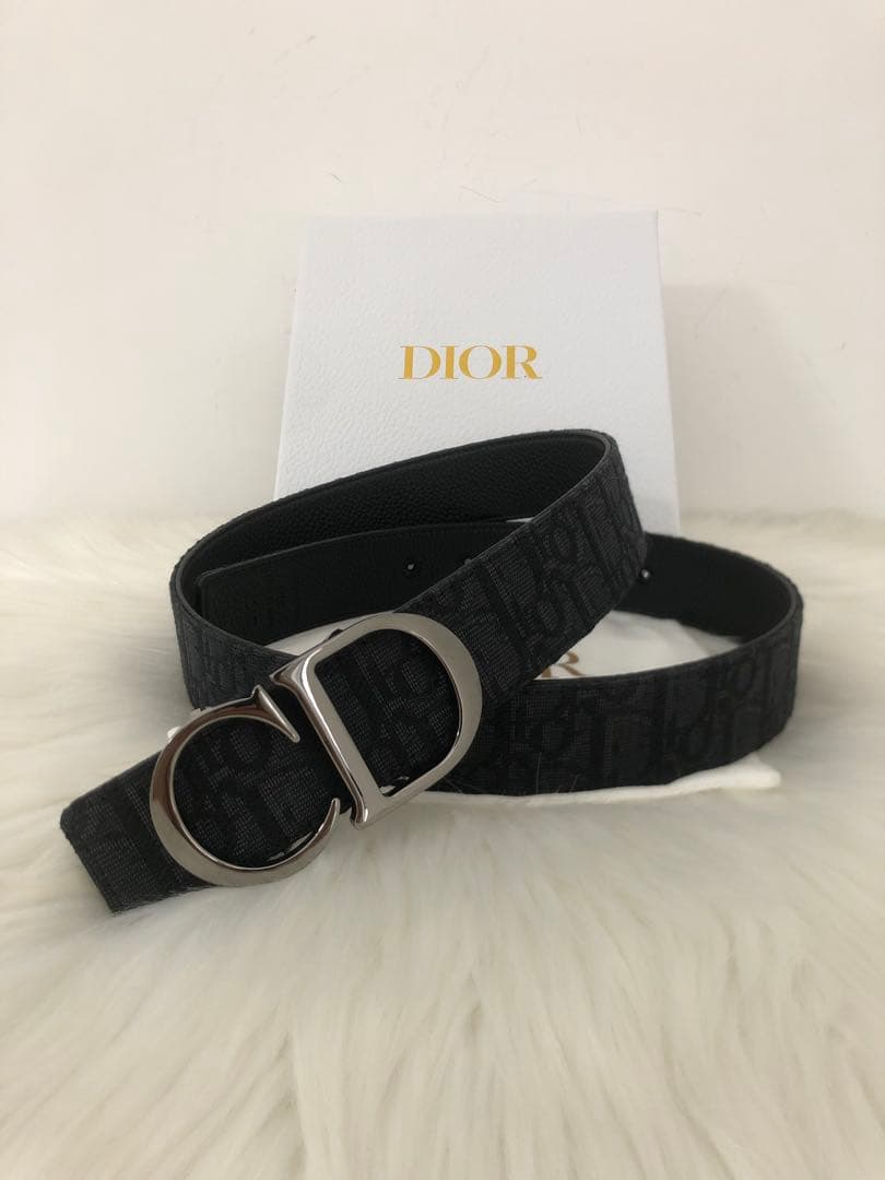 Dior ディオール　ブラック　ベルト　シルバーＣＤ　美品　高級感