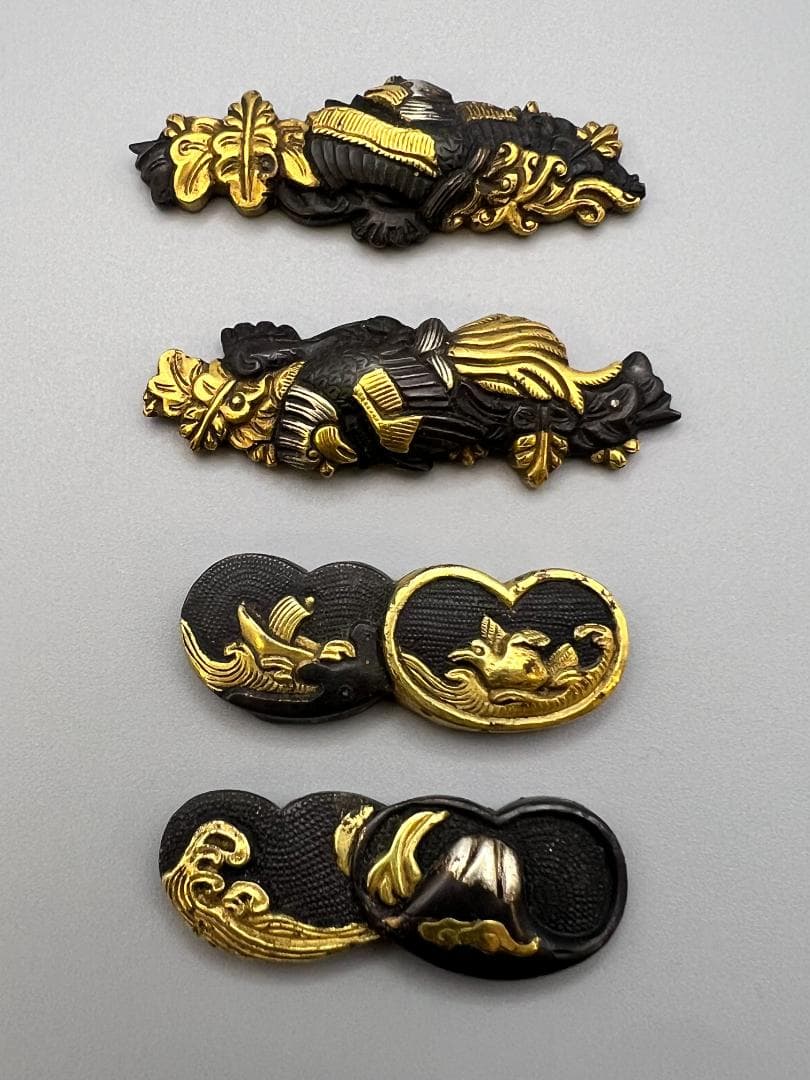 【海】江戸明治金工　鳳凰山水図　金目　手彫　目貫　４点　金銀象嵌　骨董品　元箱付