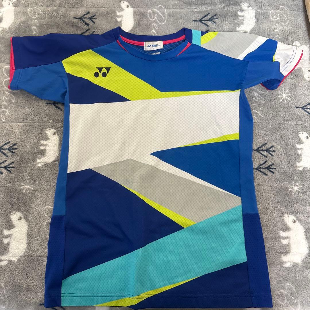 YONEX 幾何学模様 バドミントンシャツ