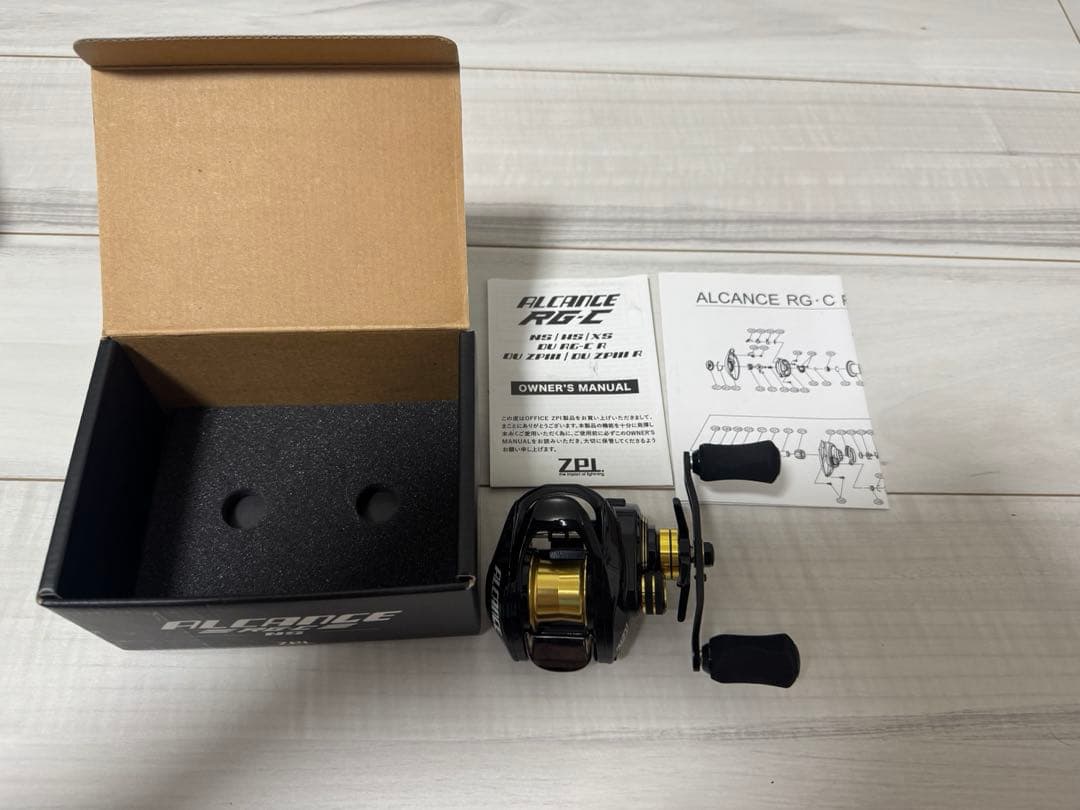 【ZPI】アルカンセRG-C NSベイトリール 黒/金