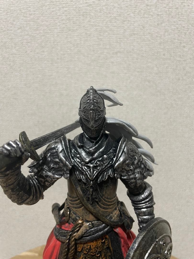 エルデンリング　狼の戦鬼　フィギュア