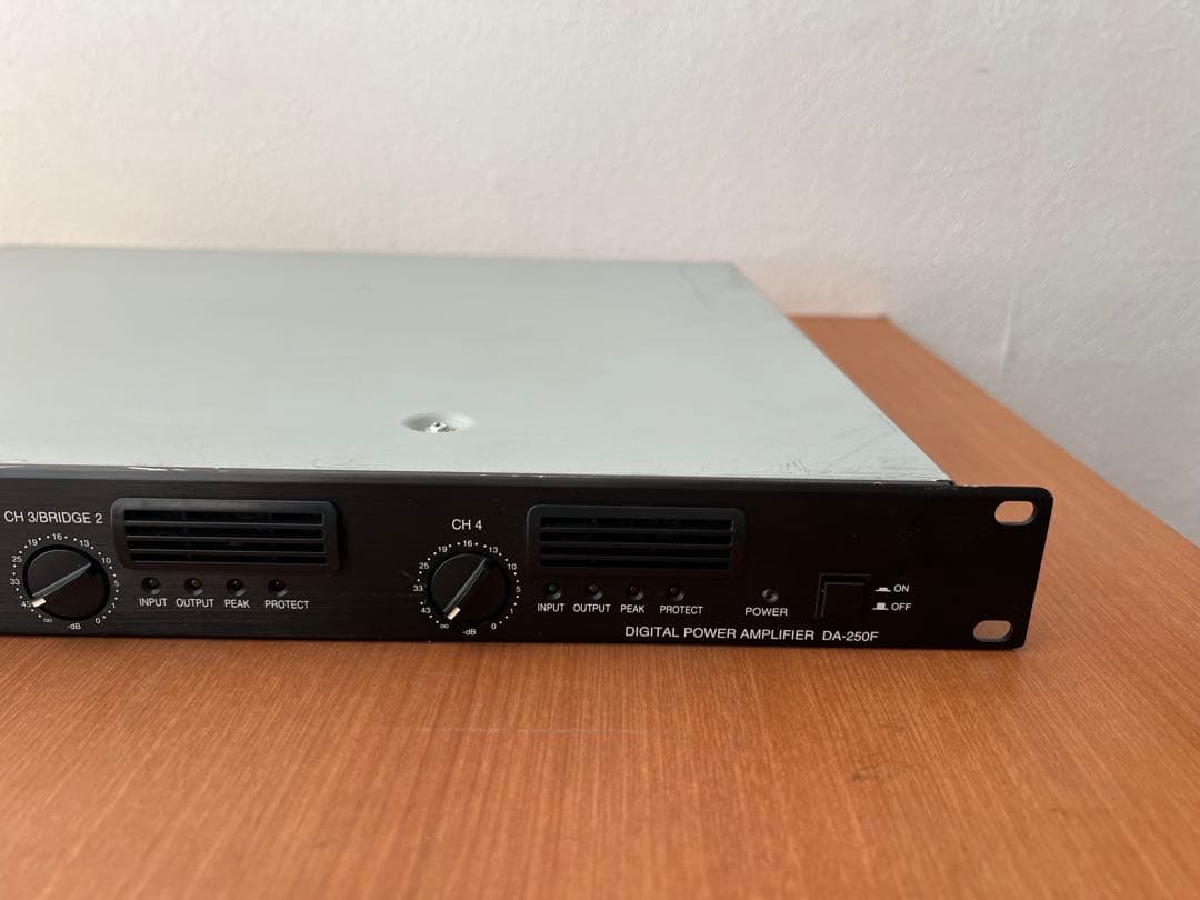 TOA ( ティーオーエー ) / DA-250F　デジタルアンプ　③