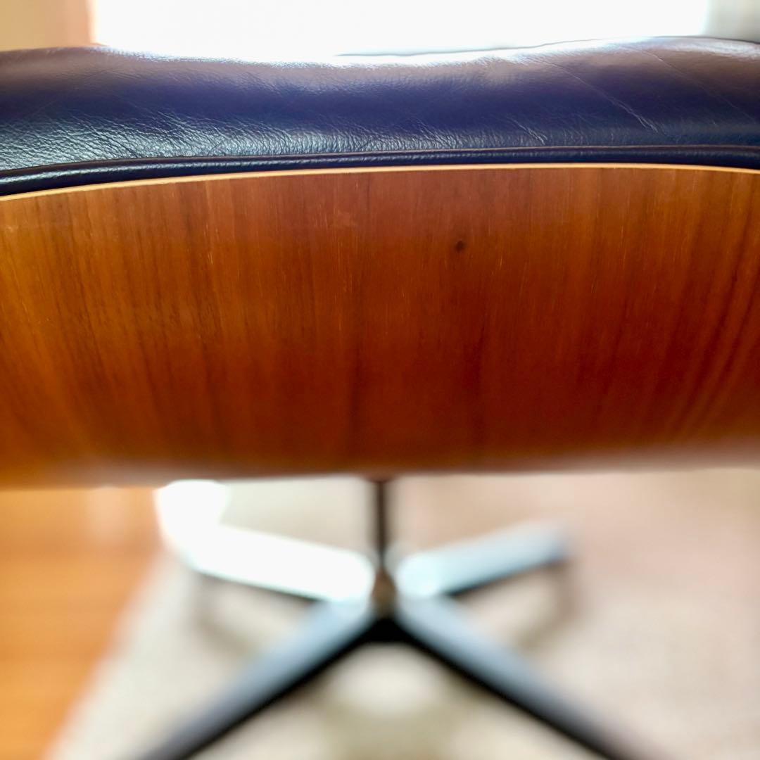 イームズ オットマン / Herman Miller