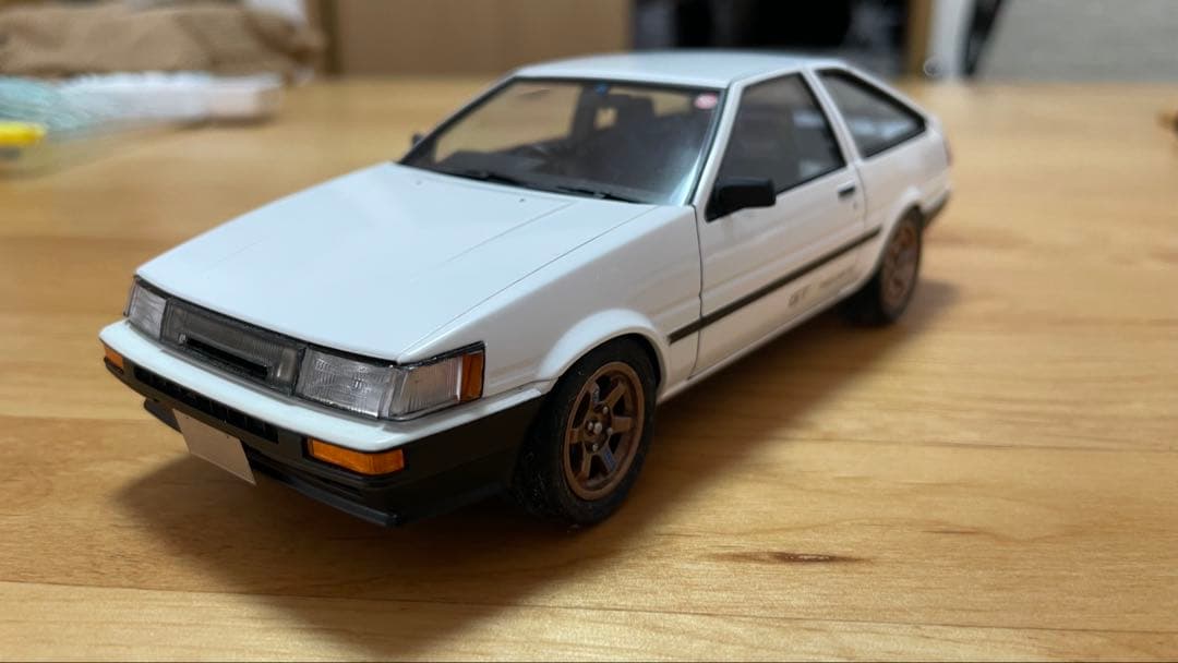 アオシマ　AE86 カローラレビン後期　GTV仕様
