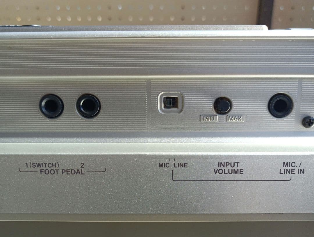 Yamaha PSR-2100シルバー 61鍵