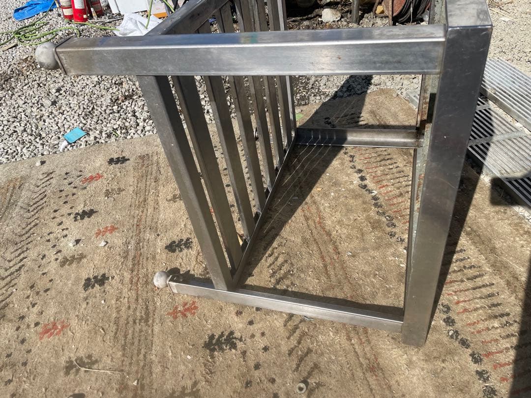 送料込み 厨房用品 調理台作業台下棚付き高さ60＊60＊70cm