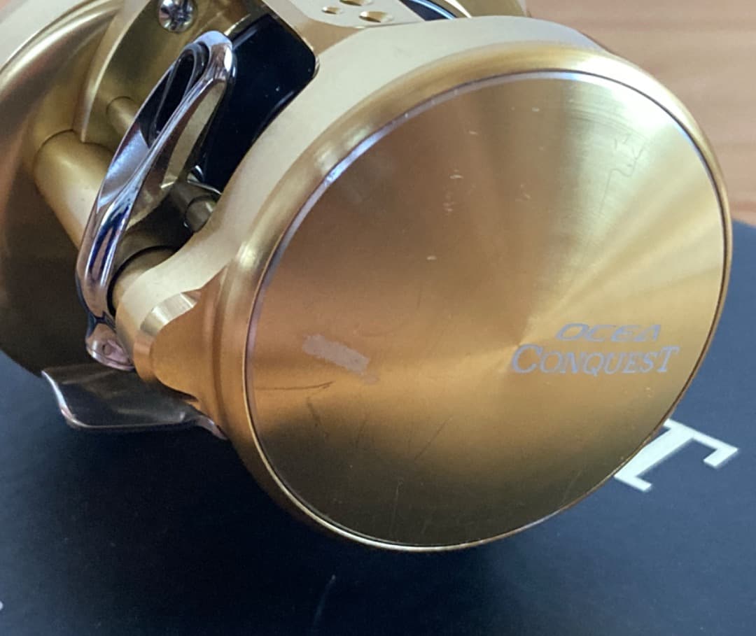 【美品】 シマノ 15オシアコンクエスト 300HG（右）