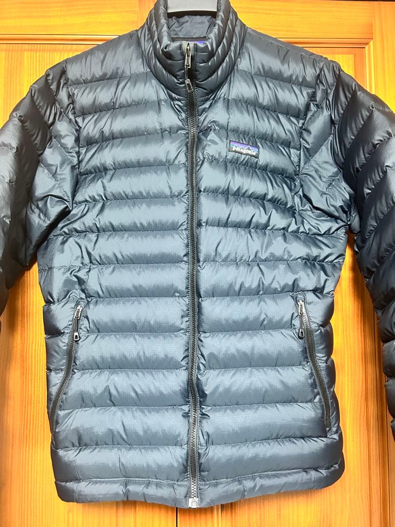 Patagonia 高性能・希少色ジャケット 【定価38500円】