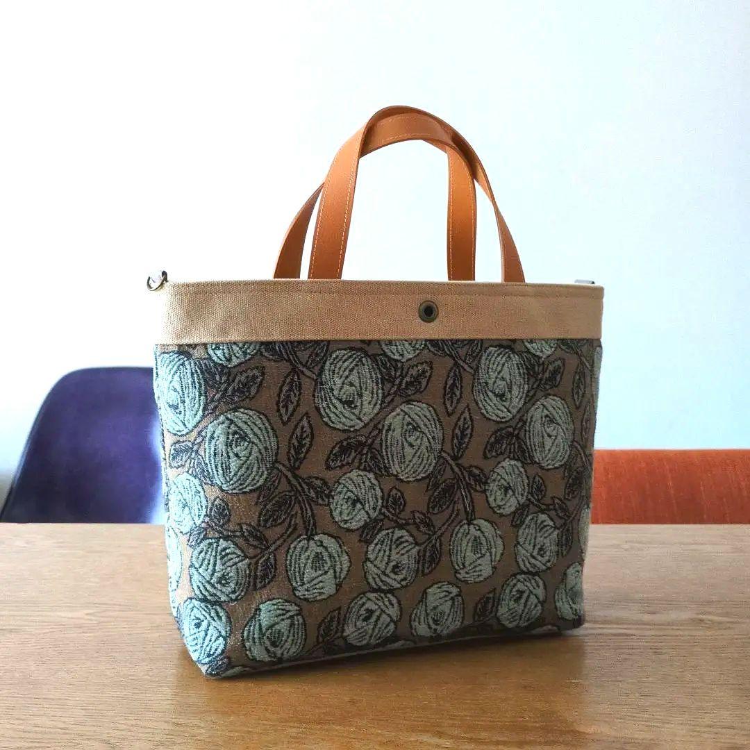 シンプル ハンドバッグ＊ミナペルホネン