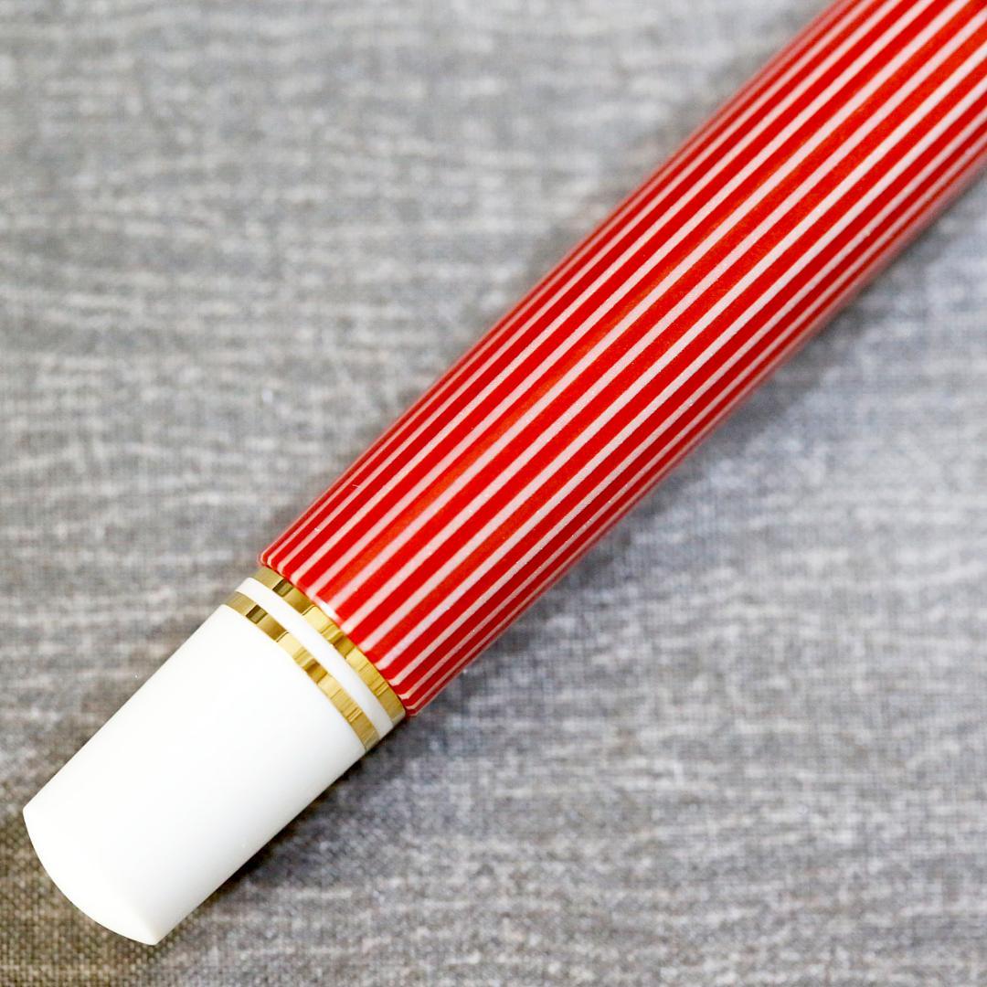 【限定品 極美品】ペリカン 万年筆 Ｍ６００ レッドホワイト スーベレーン