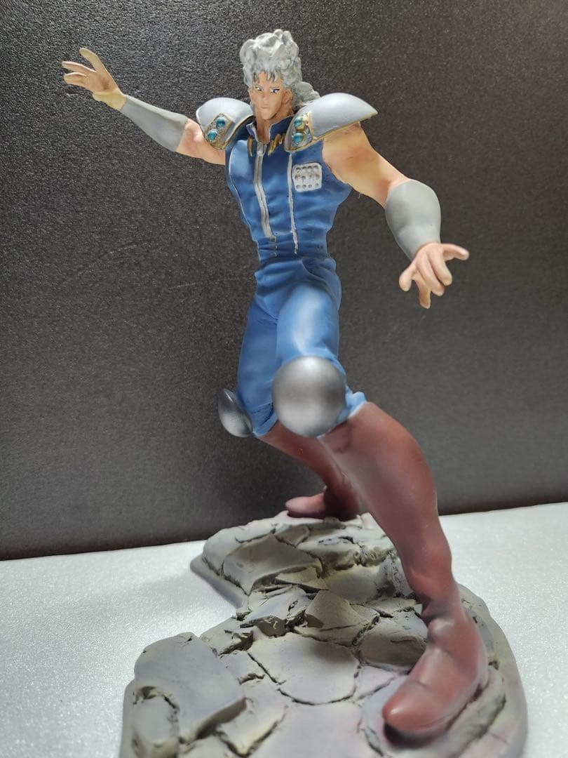 海洋堂　北斗の拳　芸術品スタチュー　ケンシロウ　ラオウ　レイ　プロ製作完成品