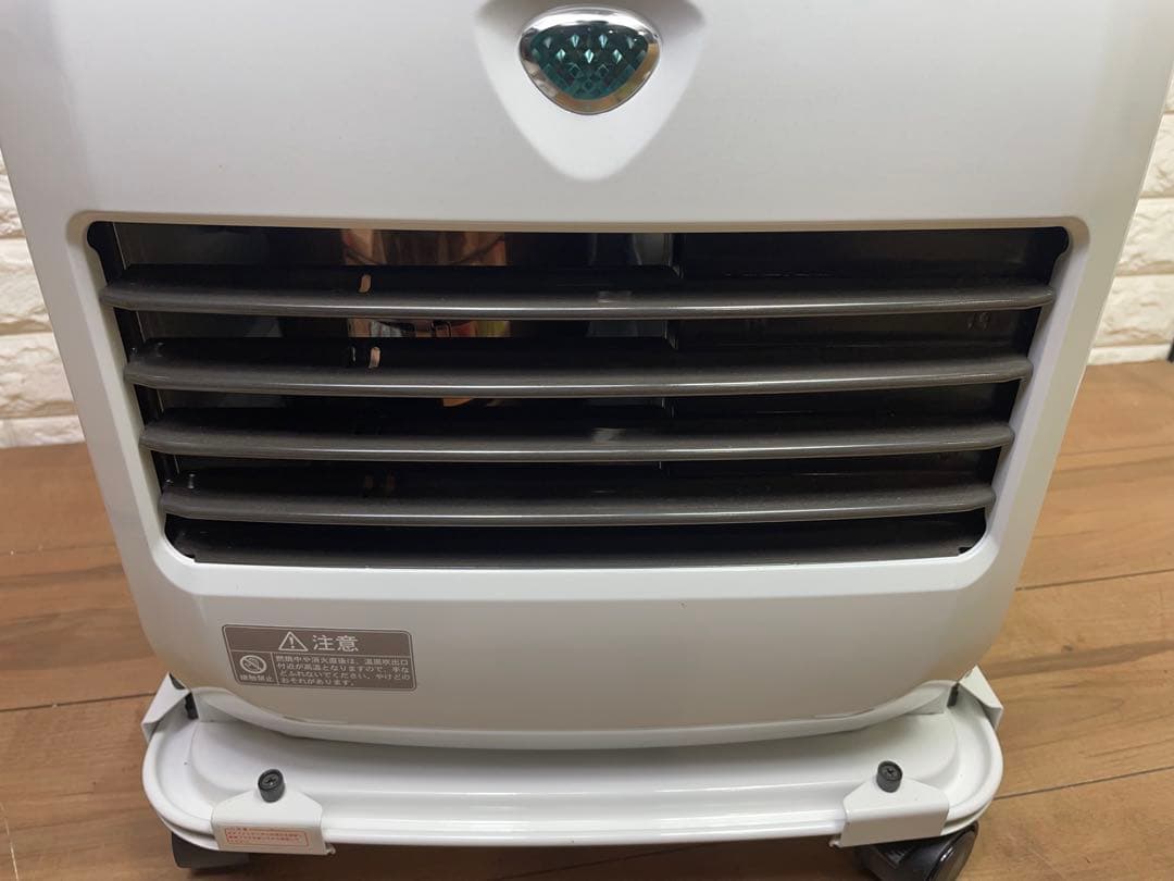 h-8 コロナ 石油ファンヒーター　送料込み