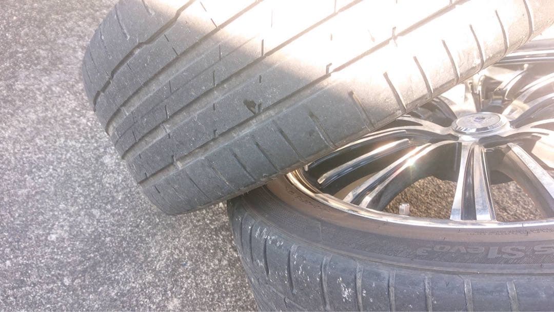 19インチ ホイールタイヤセット 商品引き取りの場合15000円にてご対応可能