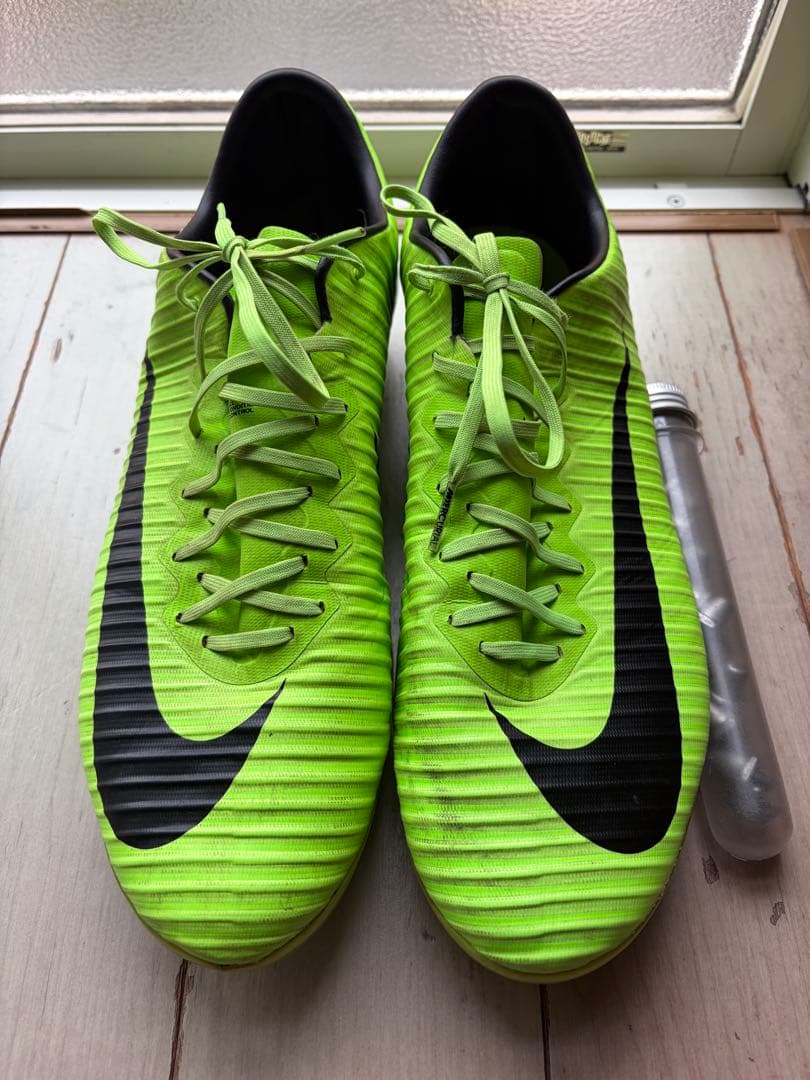 Nike サッカーシューズ スパイク ライムグリーン マーキュリアル　SG