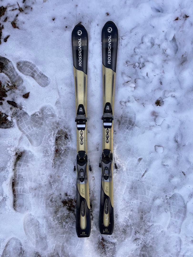 キッズ用ROSSIGNOL スキー板 バインディング付き128cm
