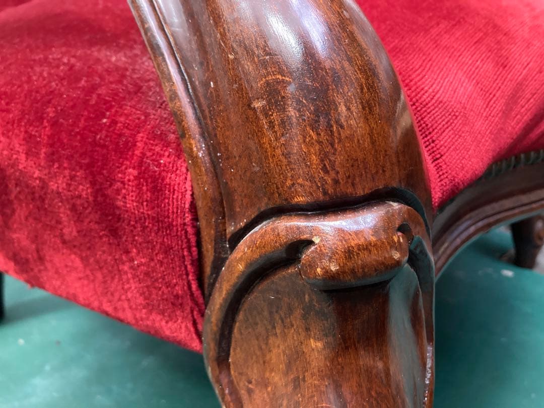 アンティーク調ソファ