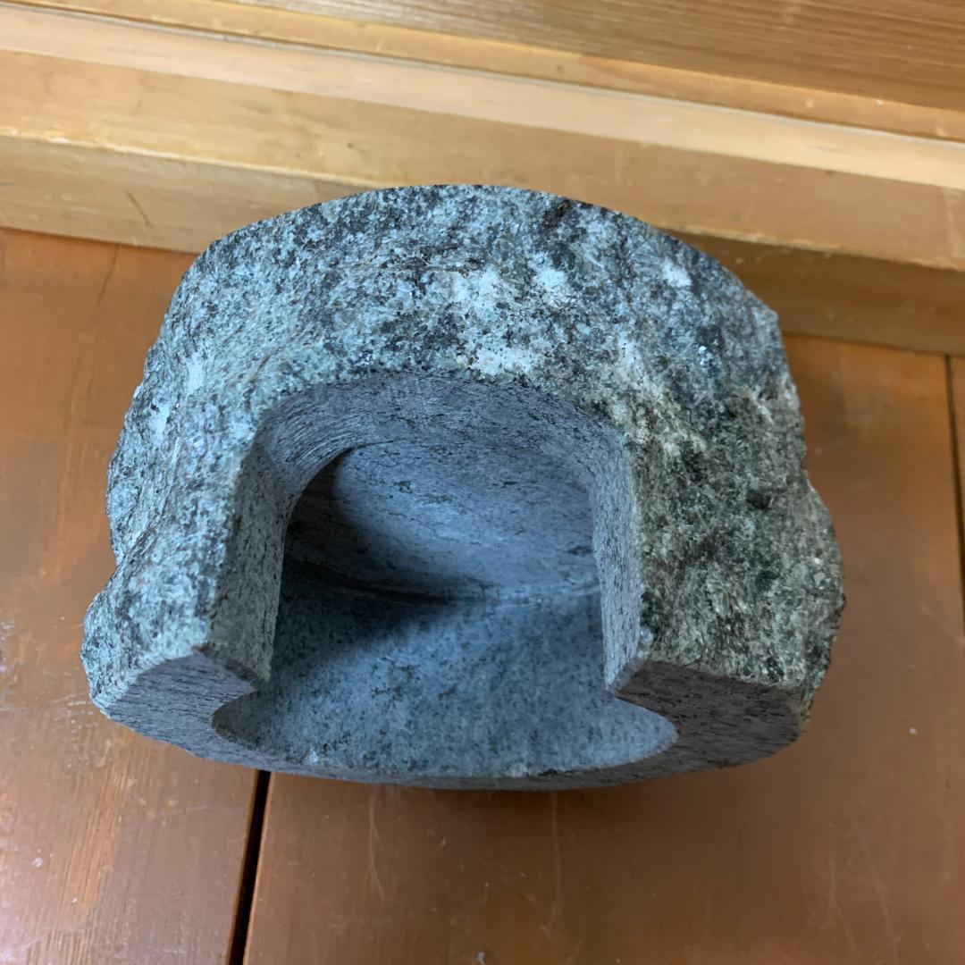 爬虫類　丸型シェルター　18