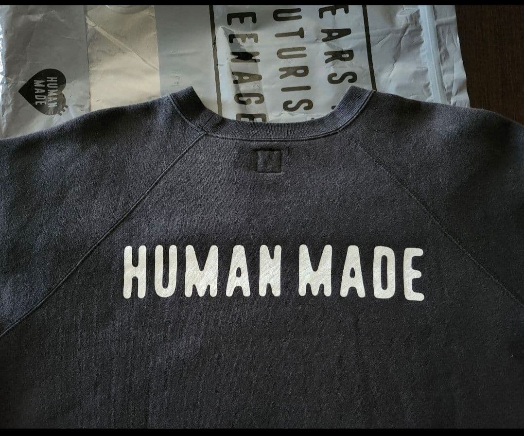 HUMAN MADE ブラックトレーナー