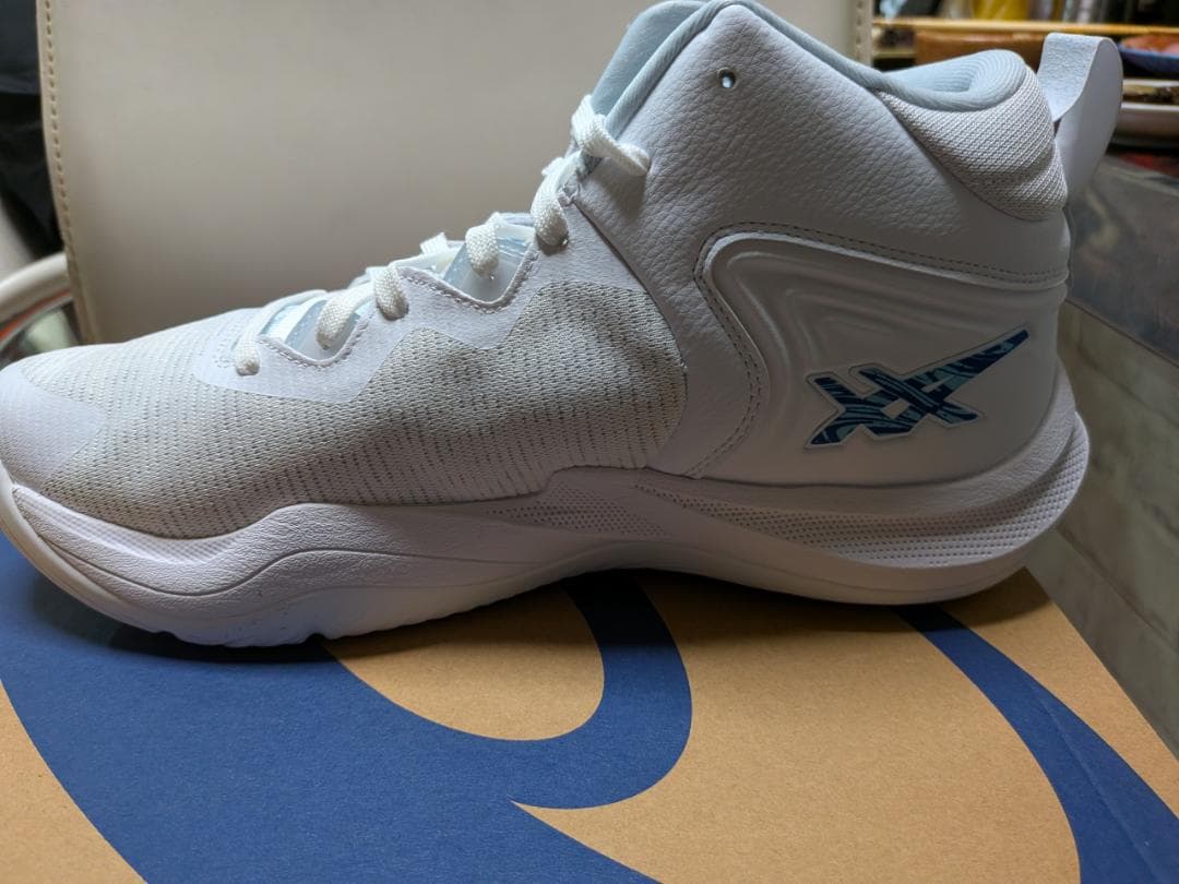 ASICS NOVA SURGE 3 / アシックス ノヴァ サージ 3