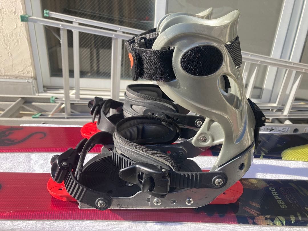 ショート(ファン)スキー　スノーボードブーツ用SALOMON× SALOMON赤