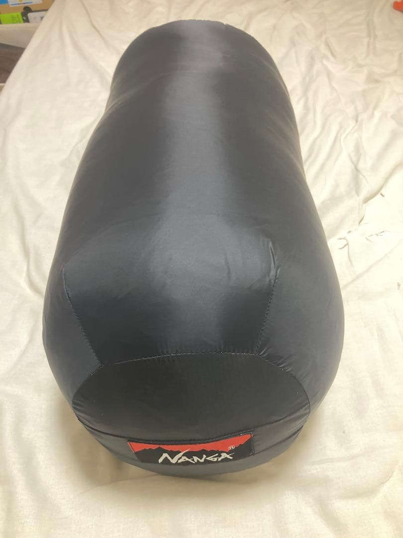 NANGA オーロラテックス1100ブラック 寝袋