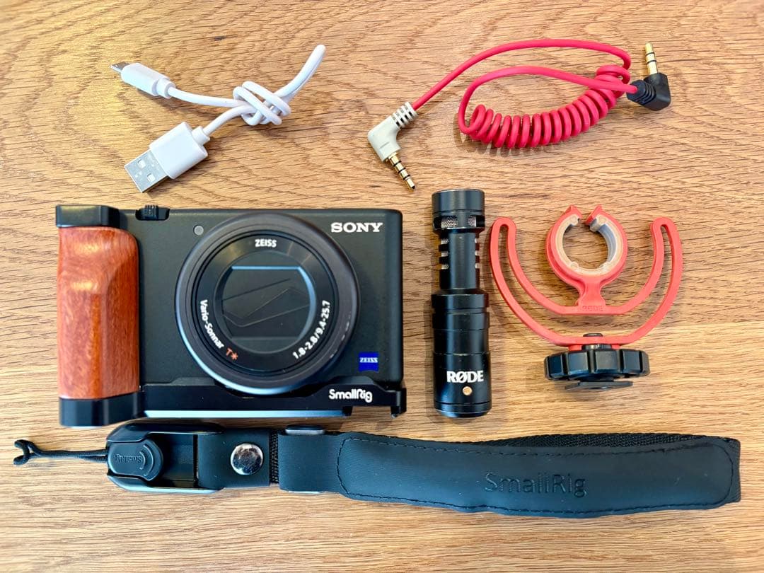 SONY ZV-1（木製ハンドル・外部マイク付）