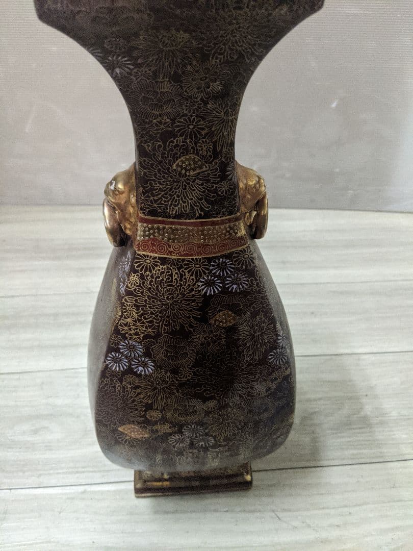 薩摩焼　飾り壷　金彩　金つぶ　山水　花鳥文　花瓶　連山　飾り耳付