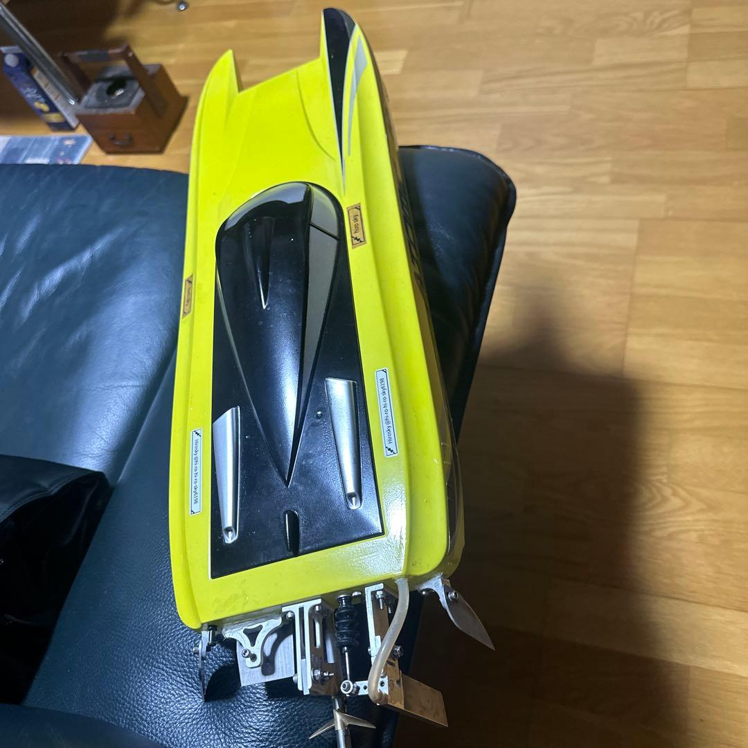 Atomic イエロー リモートコントロールボート大カスタム品