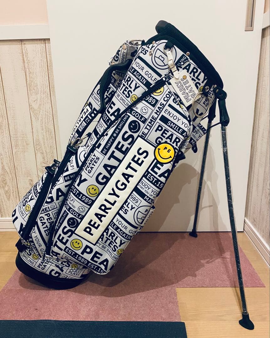 美品 限定品 パーリーゲイツ ニュースペーパー柄 スタンドキャディバッグ