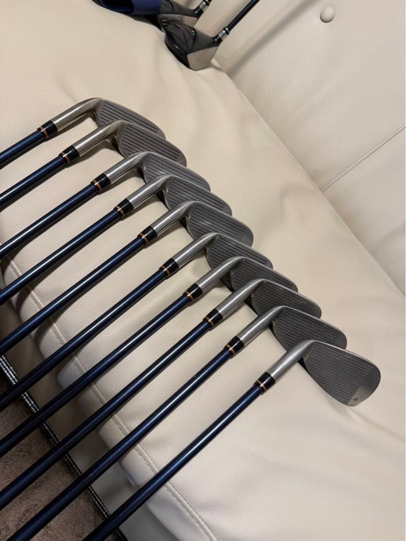 【送料込み】激安　大人気　テーラーメイド　オデッセイ　ゴルフセット　ゴルフバッグ