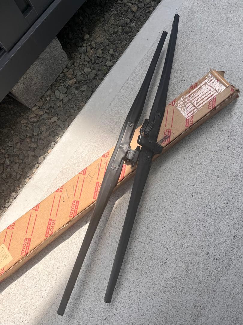 レア　初代エスティマ後期　冬ワイパー フロントのみ2本セット