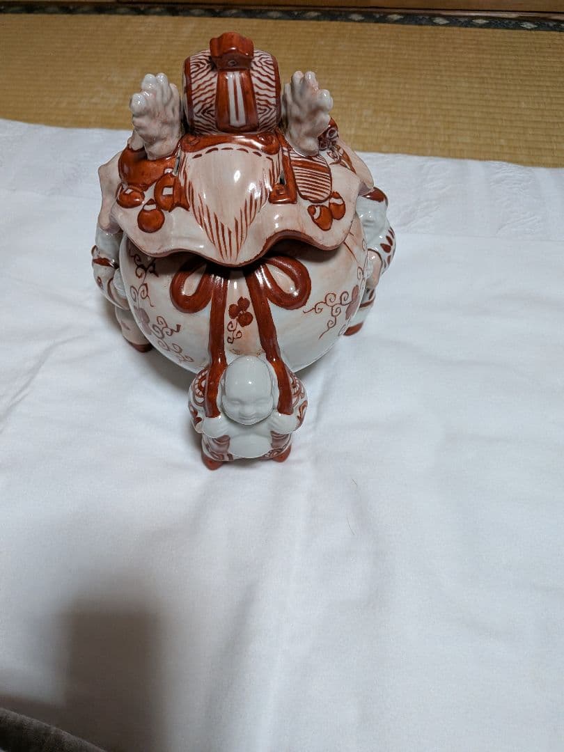 香炉、飾りもの